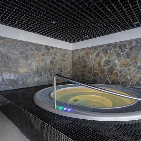 Apartment Park B11- Z Dostepem Do Basenu, Sauny, Jacuzzi, Silowni *
